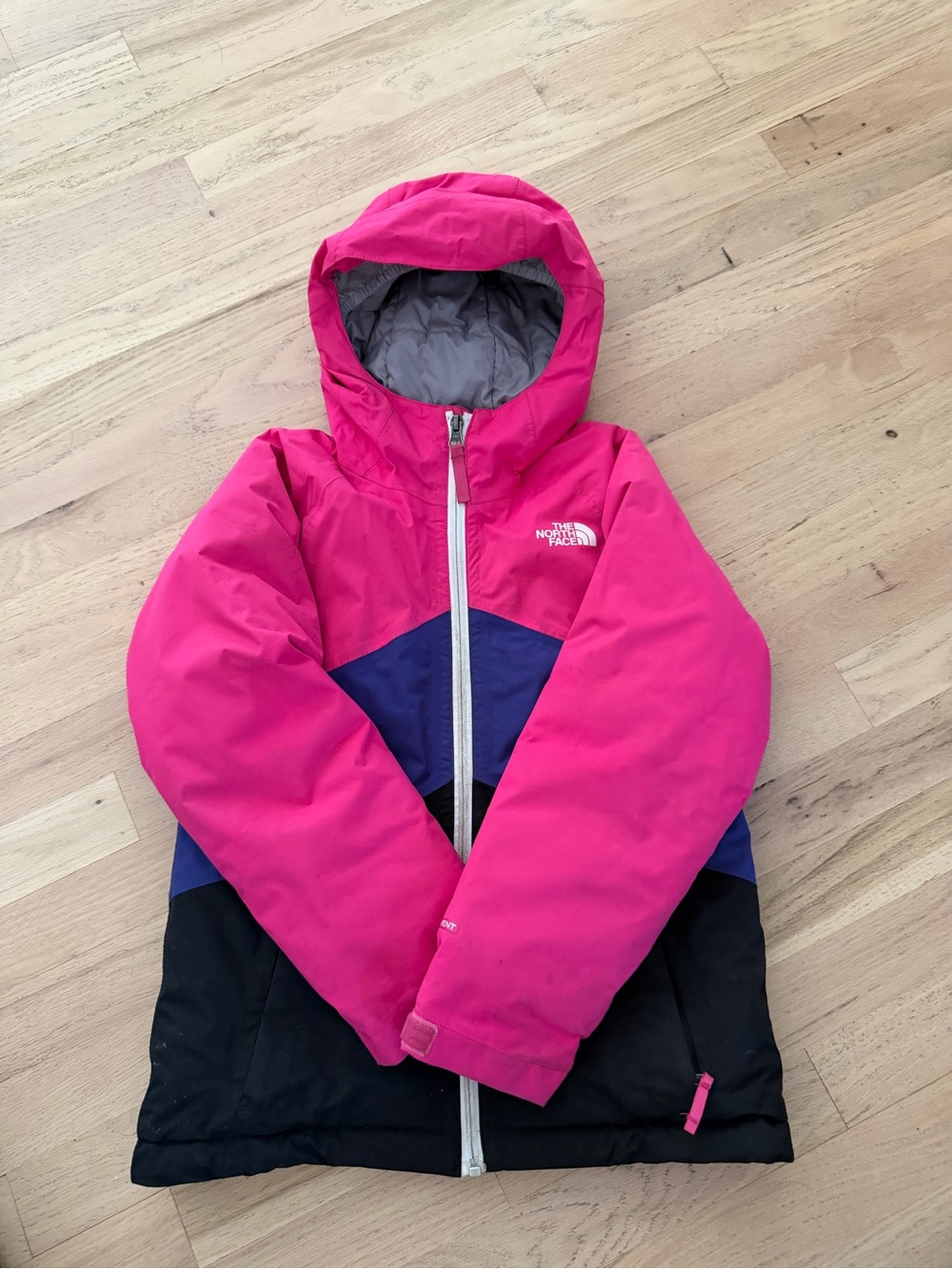The North Face Kids Pink & Navy Colorblock Puffer Jacket